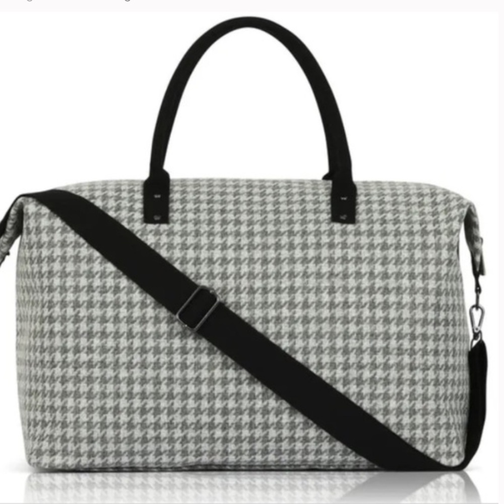 Lulu Dharma Weekender Bag, NWT